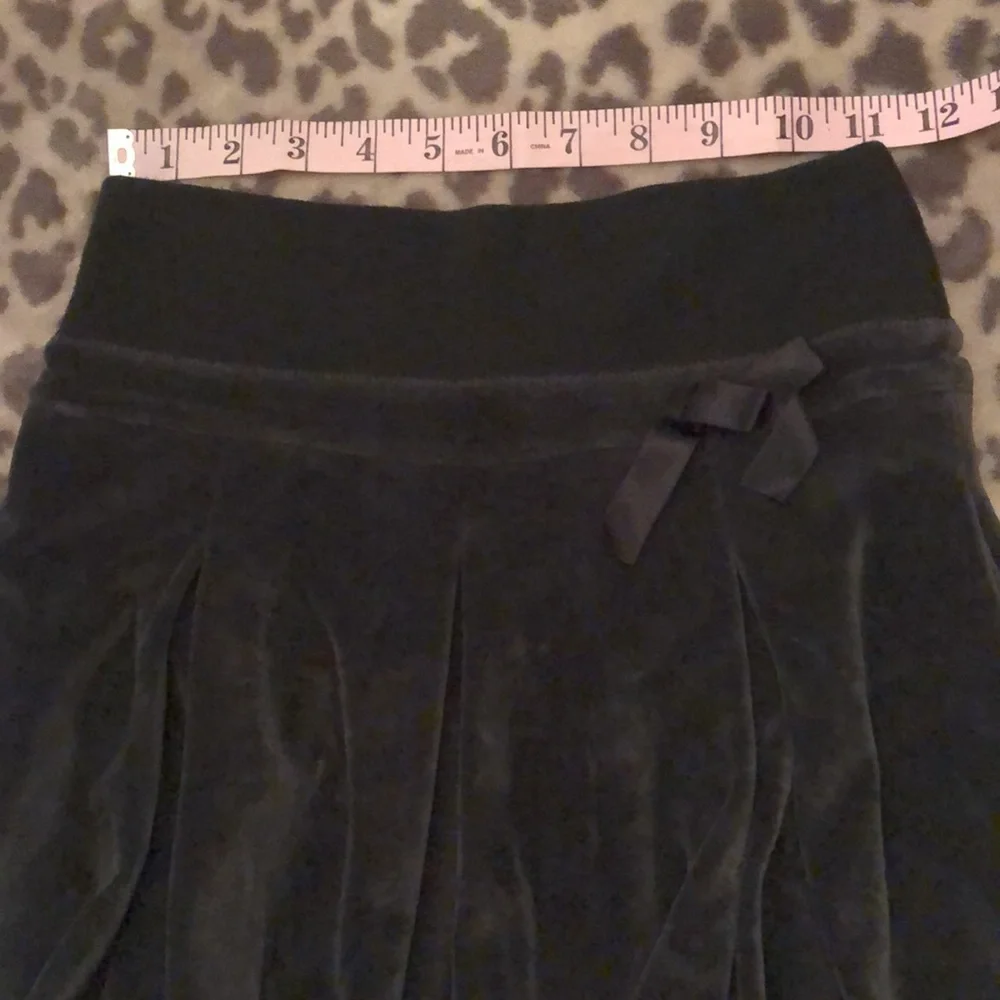 2005 GapKids Black Velour Pleated Skirt Size Small 6 7 Girls